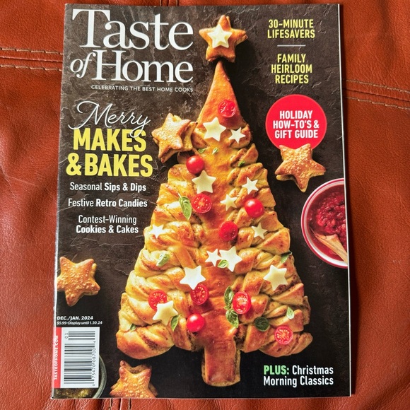 Holiday Bundle of 7 Magazines - Picture 3 of 9